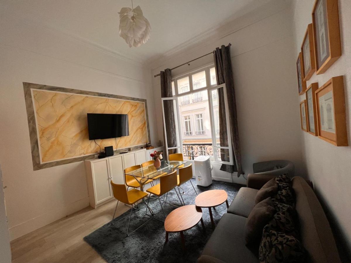 Luxury Apartment Champs-Elysees - Hala ปารีส ภายนอก รูปภาพ